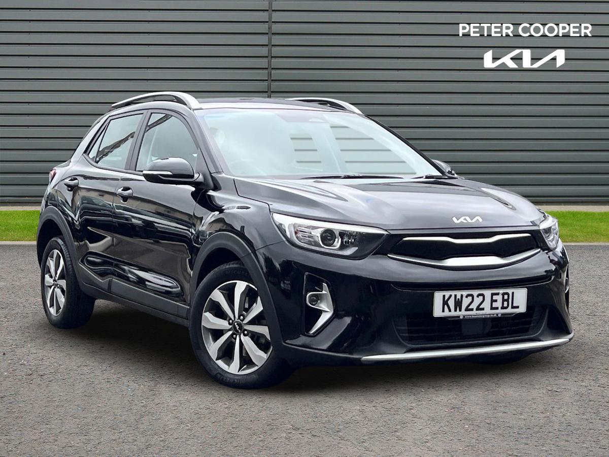 Main listing image - Kia Stonic