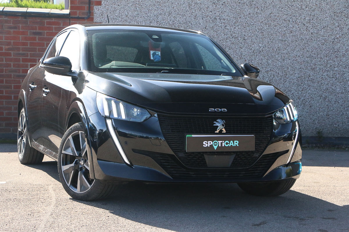Main listing image - Peugeot 208