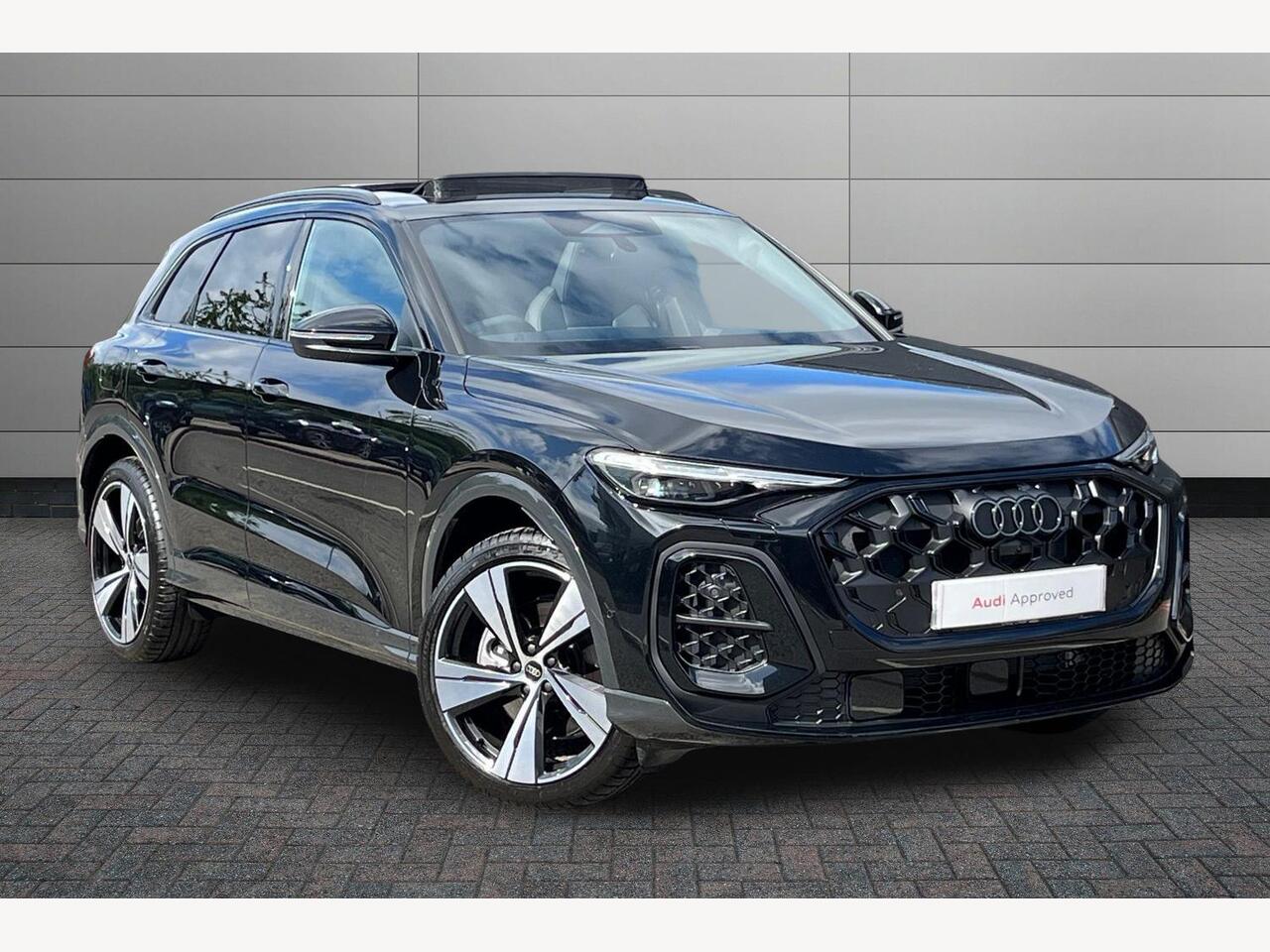 Main listing image - Audi Q5