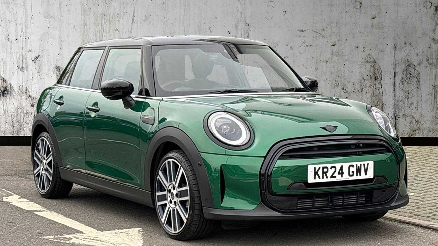 Main listing image - MINI Hatchback 5dr