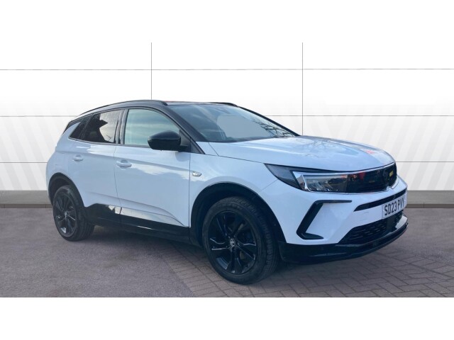 Main listing image - Vauxhall Grandland