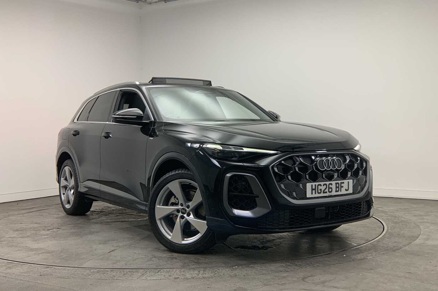 Main listing image - Audi Q5