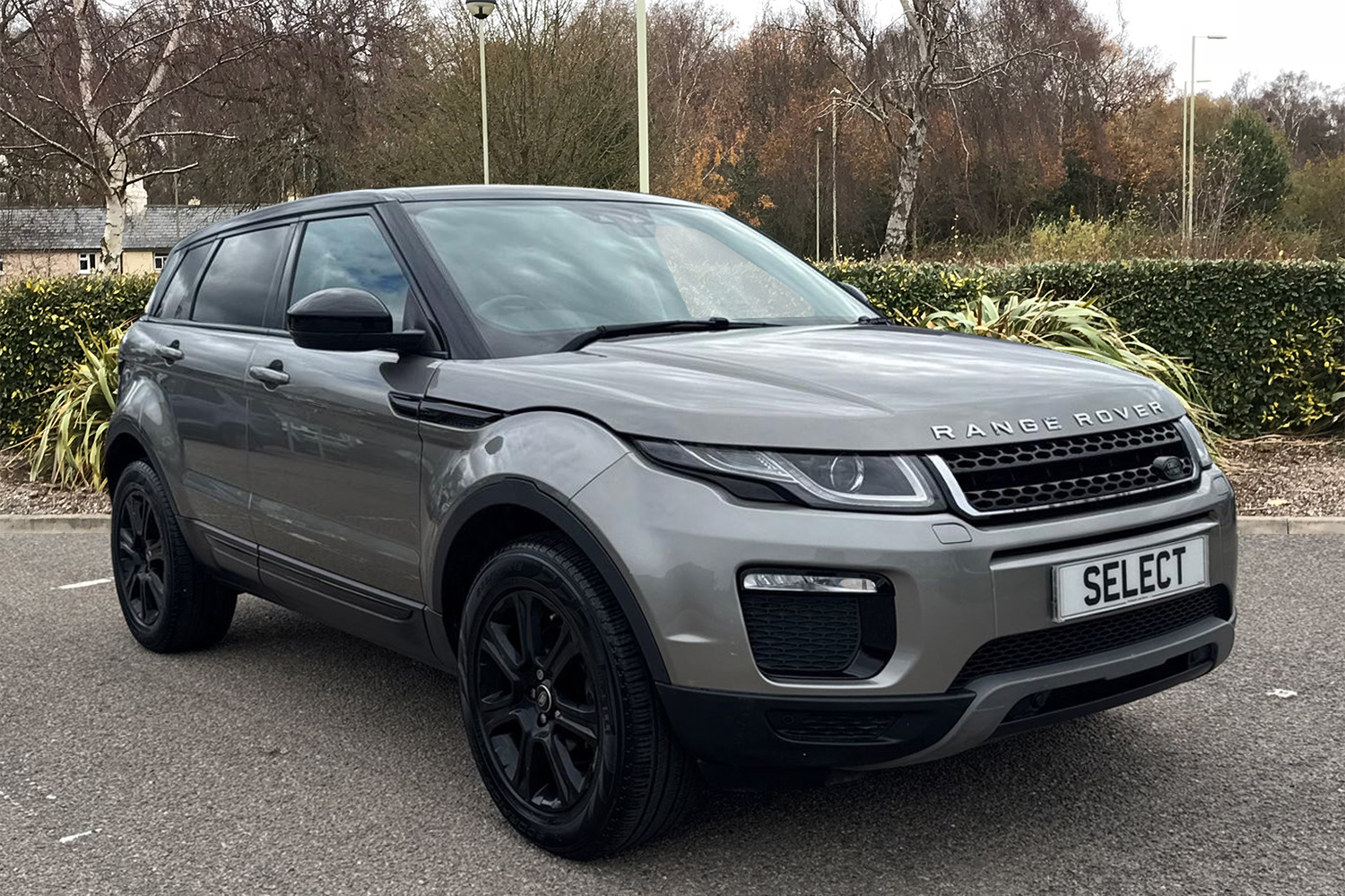 Main listing image - Land Rover Range Rover Evoque