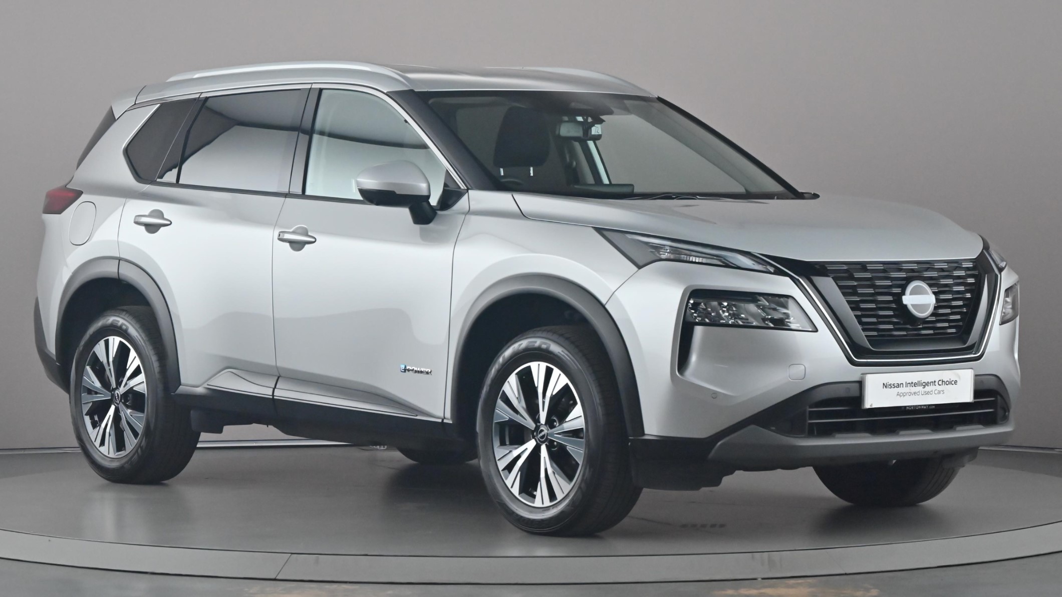 Main listing image - Nissan X-Trail