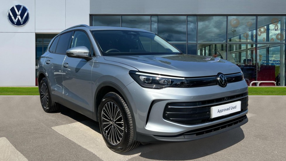 Main listing image - Volkswagen Tiguan