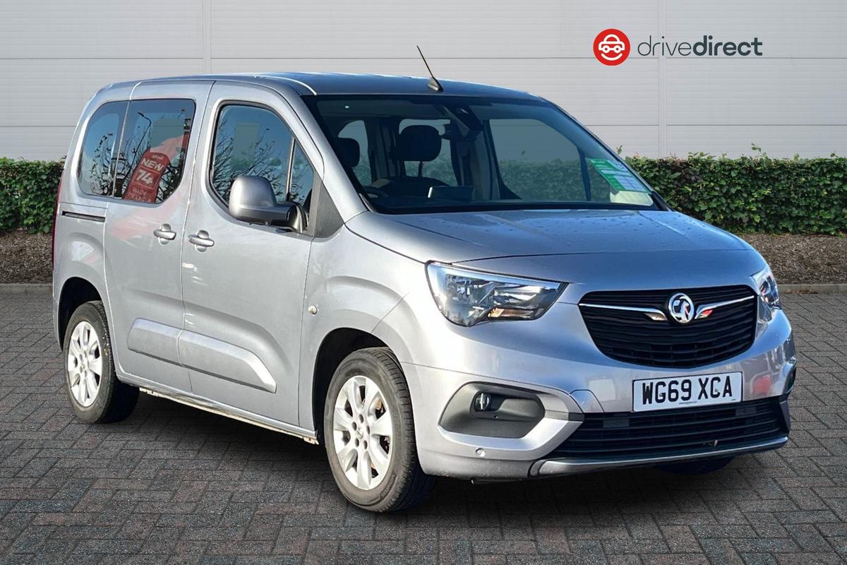 Main listing image - Vauxhall Combo Life