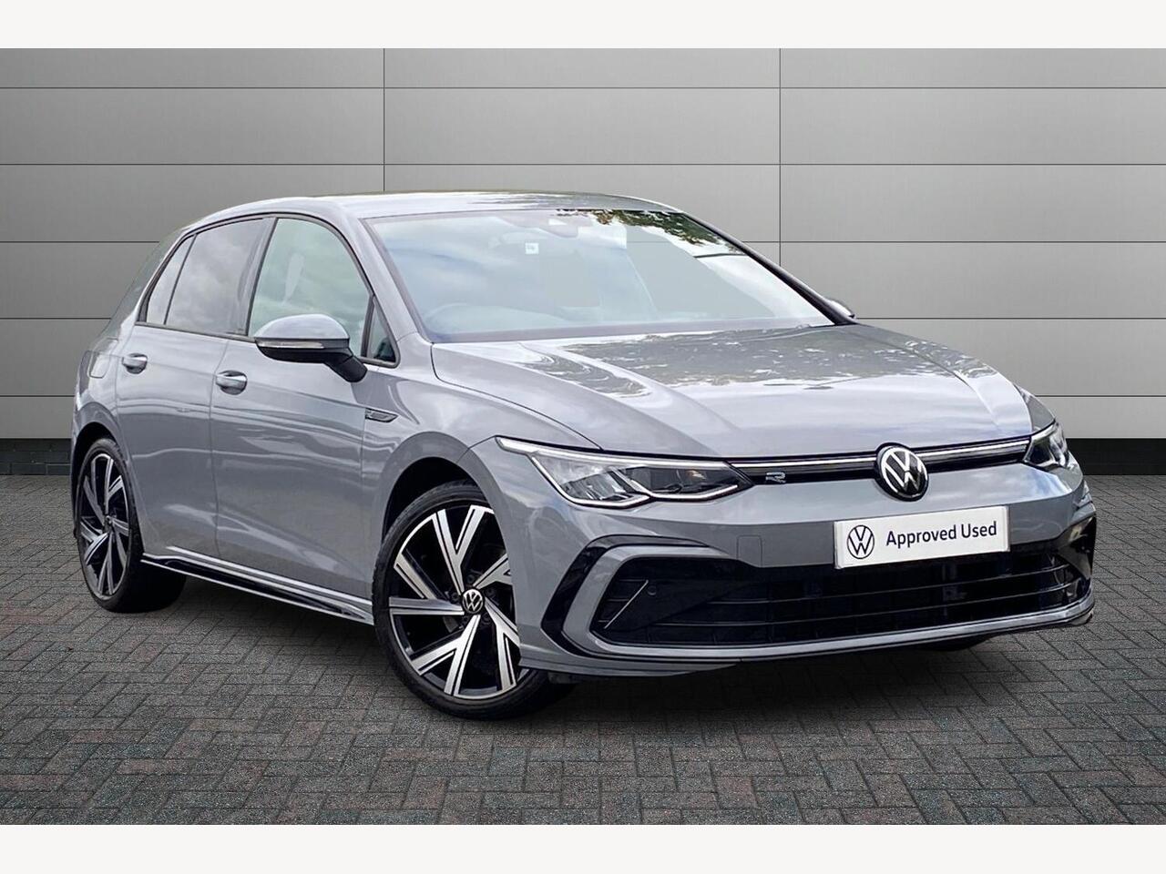 Main listing image - Volkswagen Golf