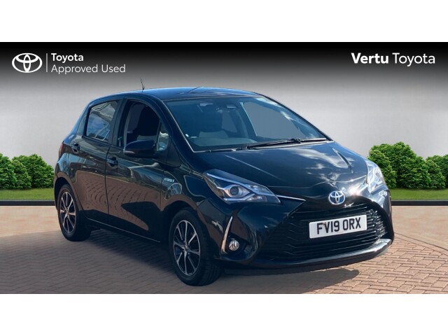 Main listing image - Toyota Yaris