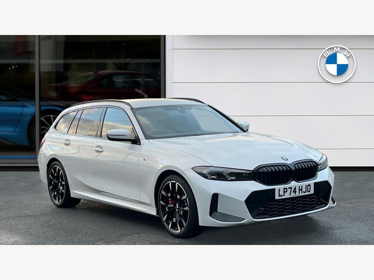 Main listing image - BMW 3 Series Touring