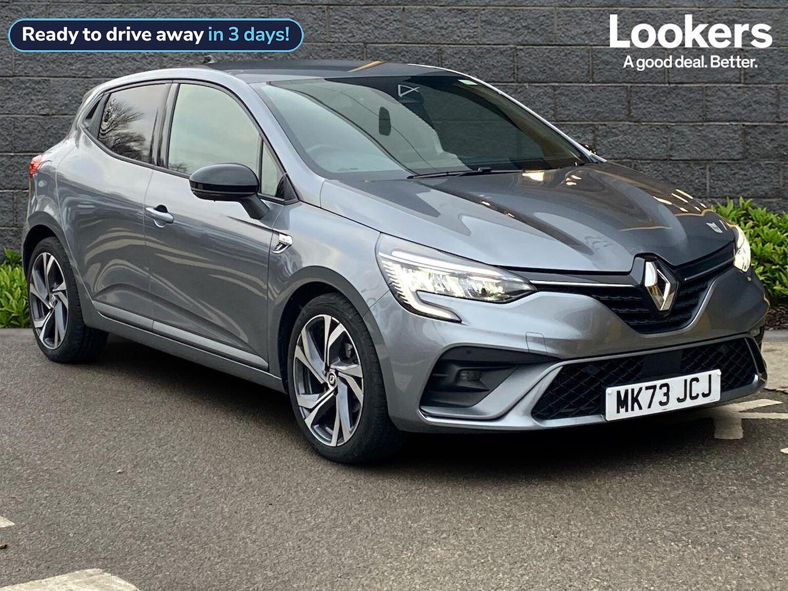 Main listing image - Renault Clio