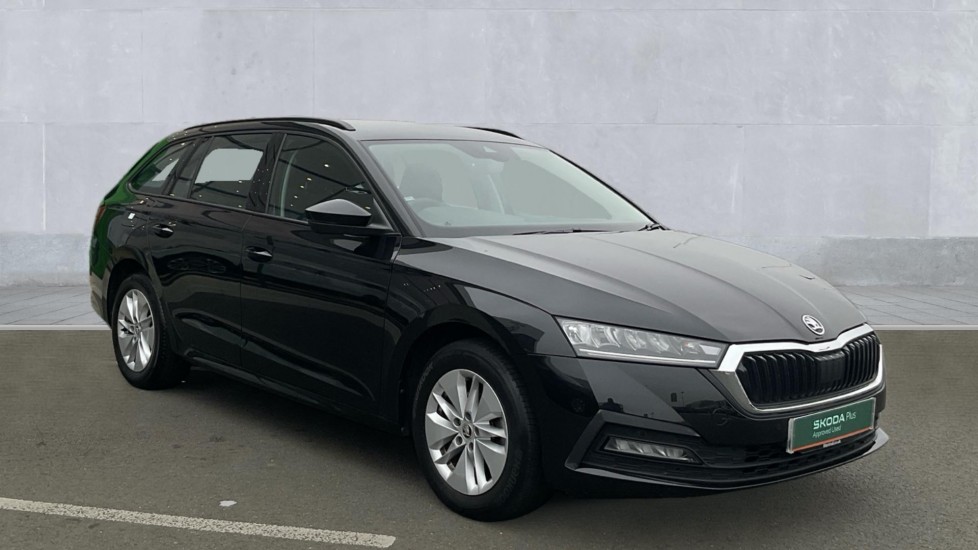 Main listing image - Skoda Octavia Estate