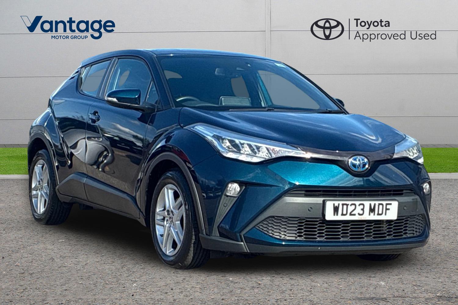 Main listing image - Toyota C-HR