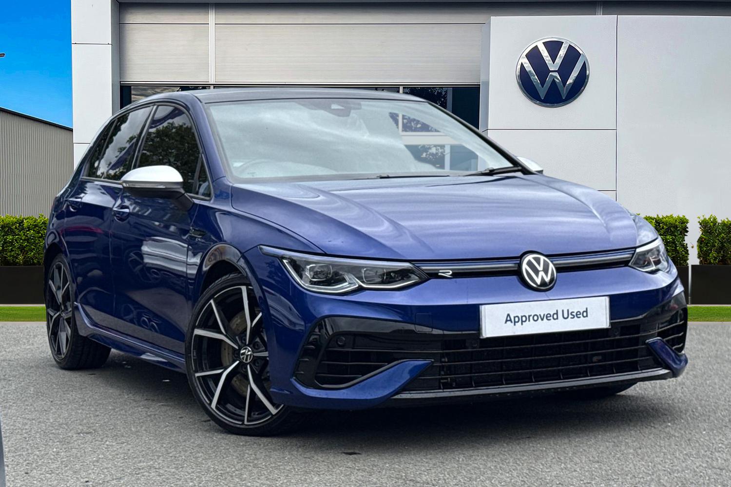 Main listing image - Volkswagen Golf R