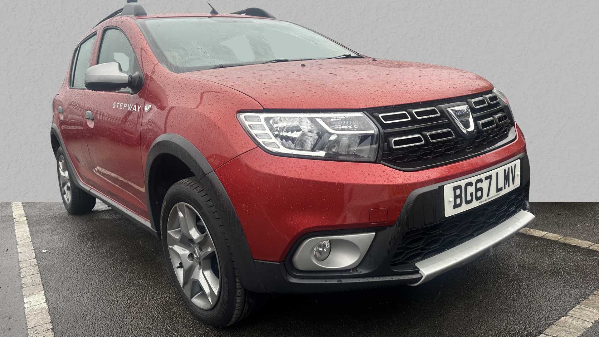 Main listing image - Dacia Sandero Stepway