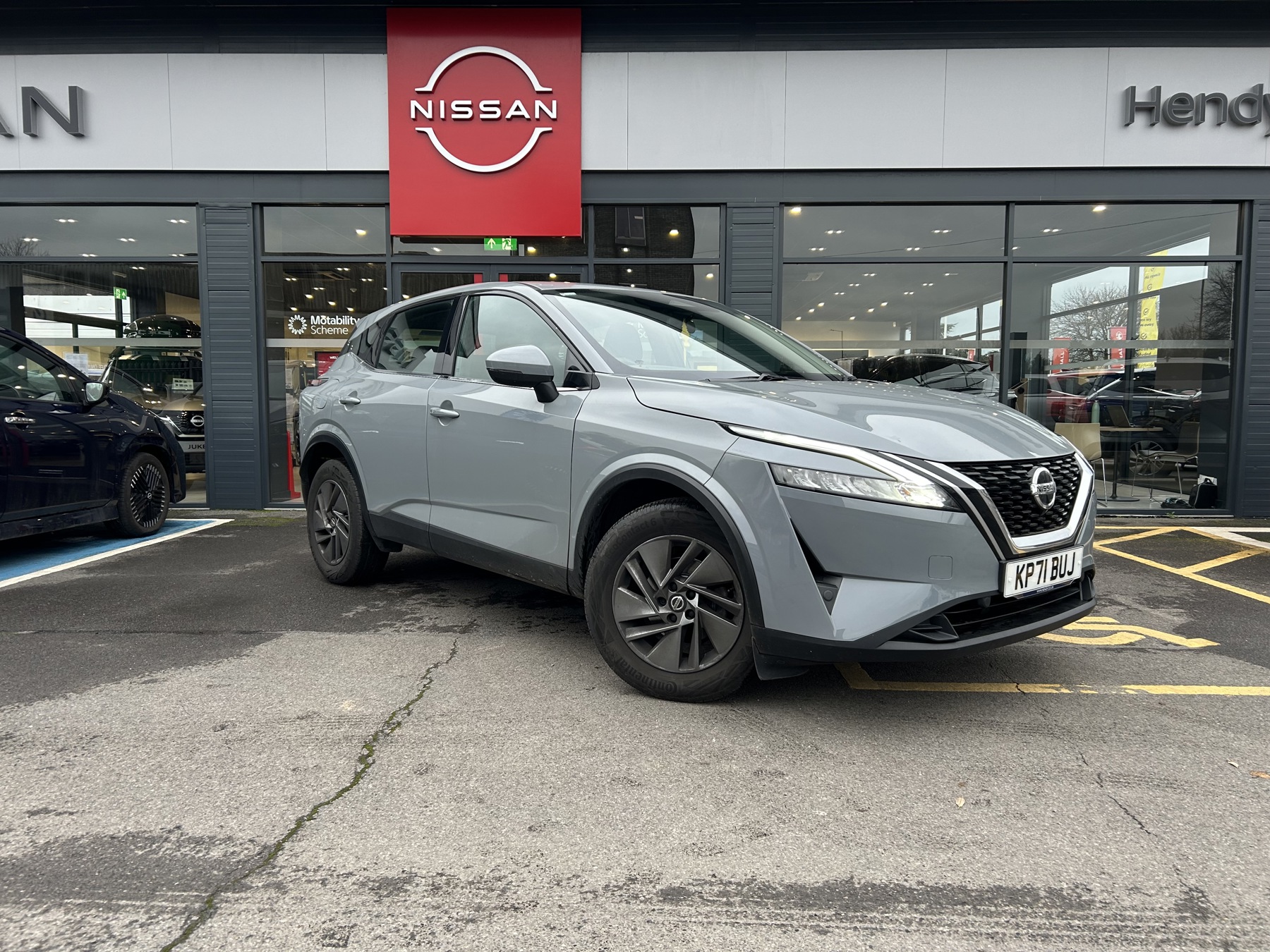 Main listing image - Nissan Qashqai