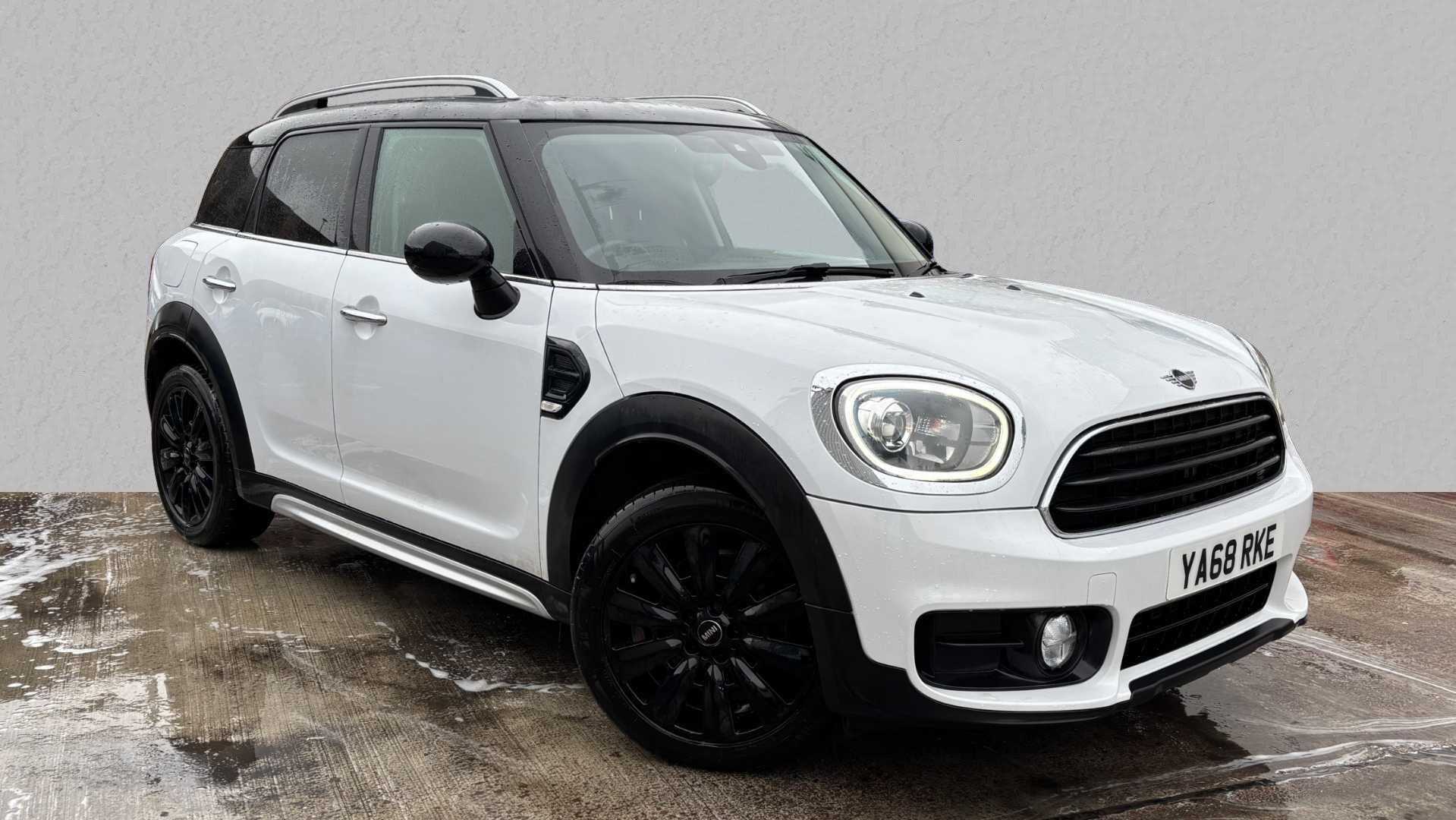 Main listing image - MINI Countryman