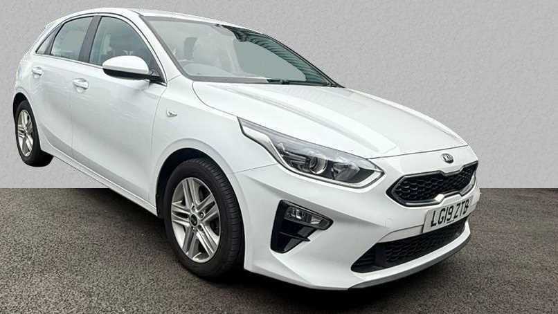 Main listing image - Kia Ceed
