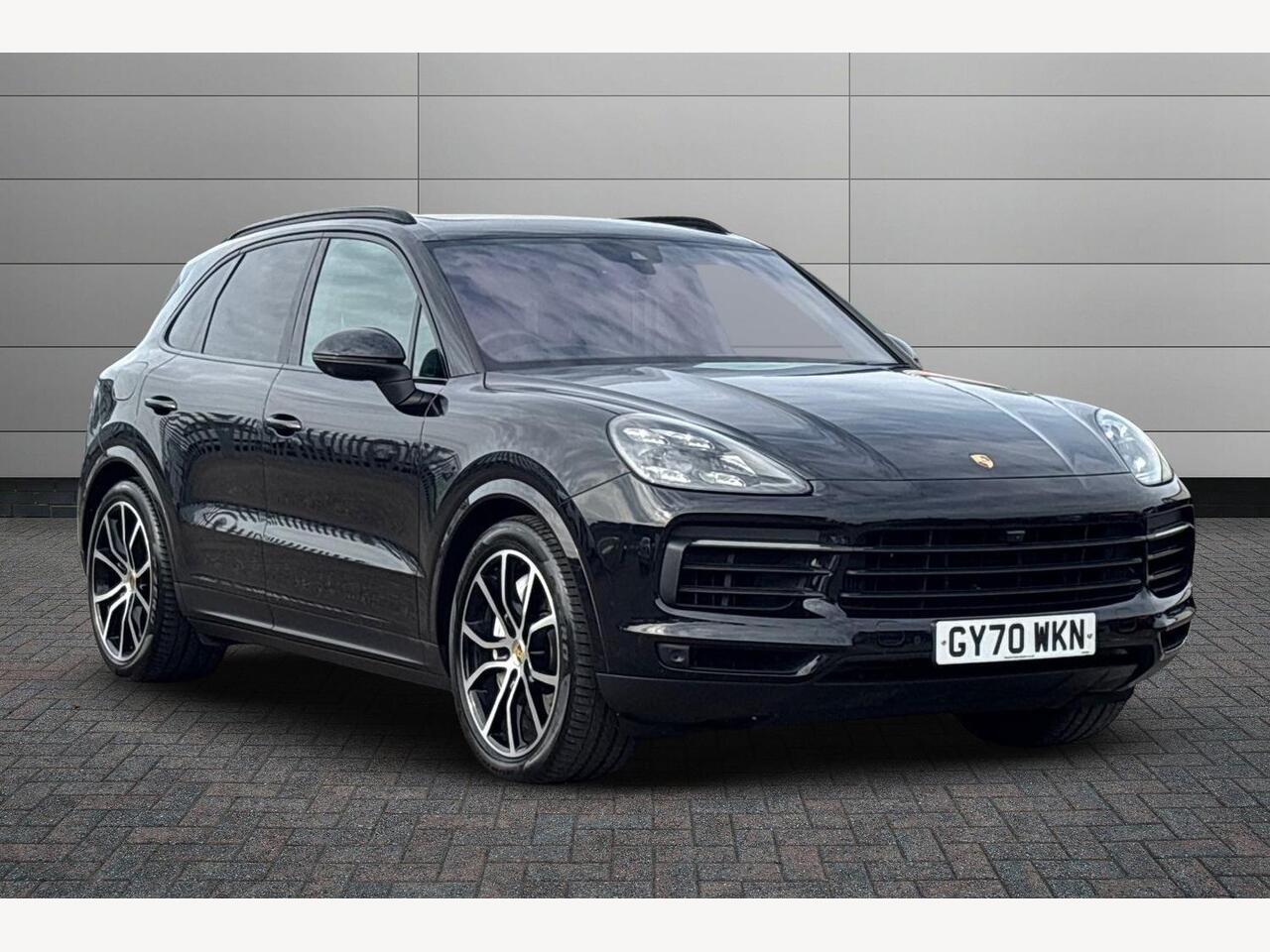 Main listing image - Porsche Cayenne