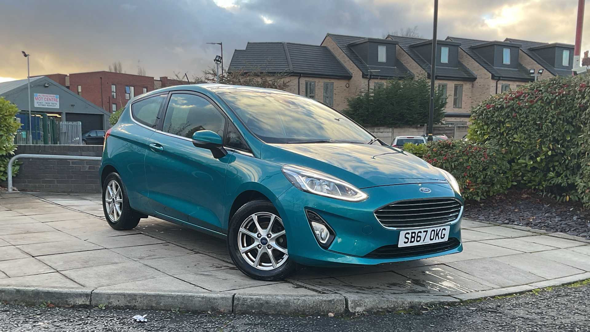 Main listing image - Ford Fiesta