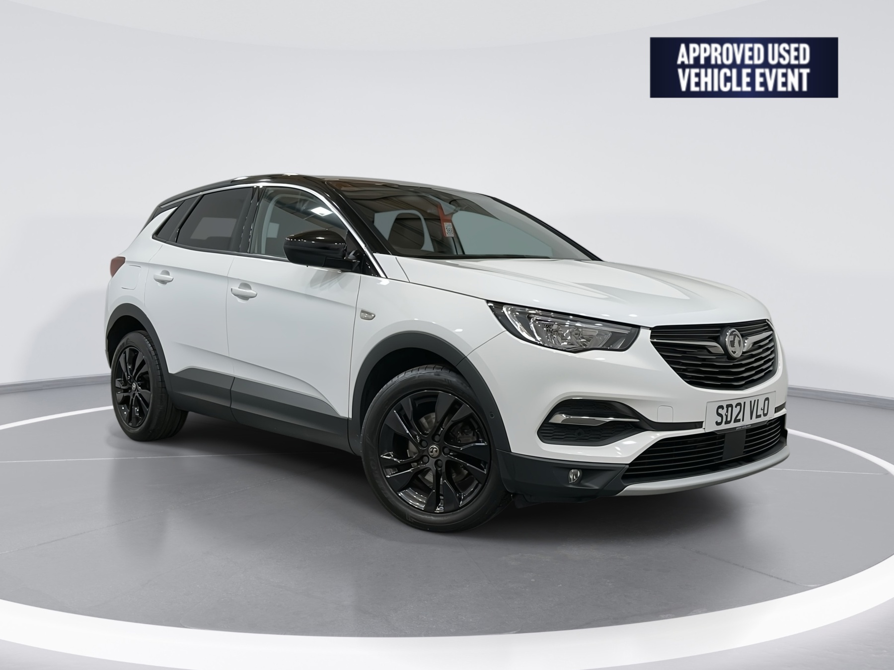 Main listing image - Vauxhall Grandland X