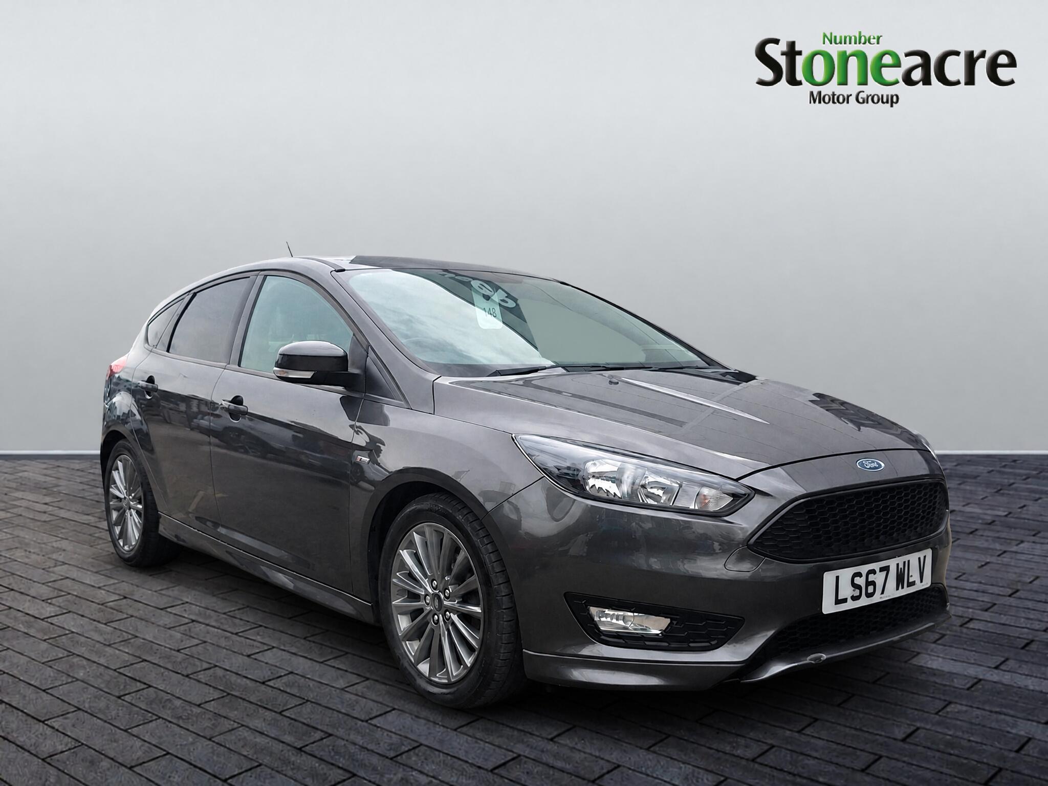 Main listing image - Ford Focus