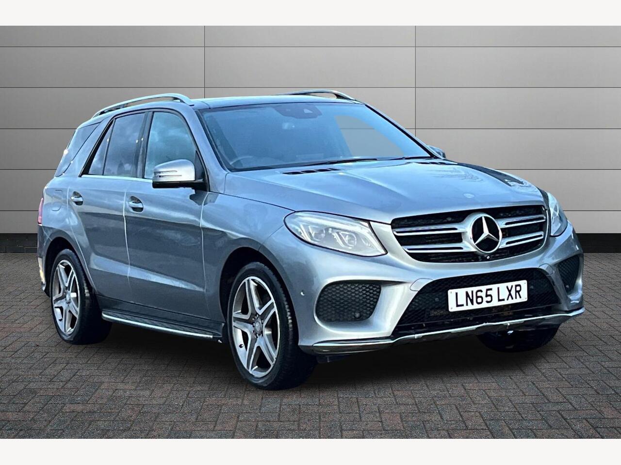 Main listing image - Mercedes-Benz GLE