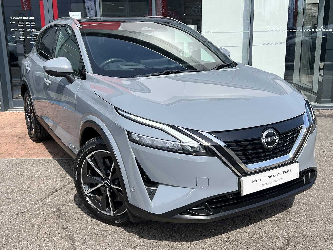 Main listing image - Nissan Qashqai