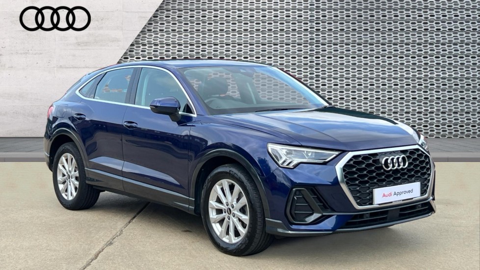 Main listing image - Audi Q3