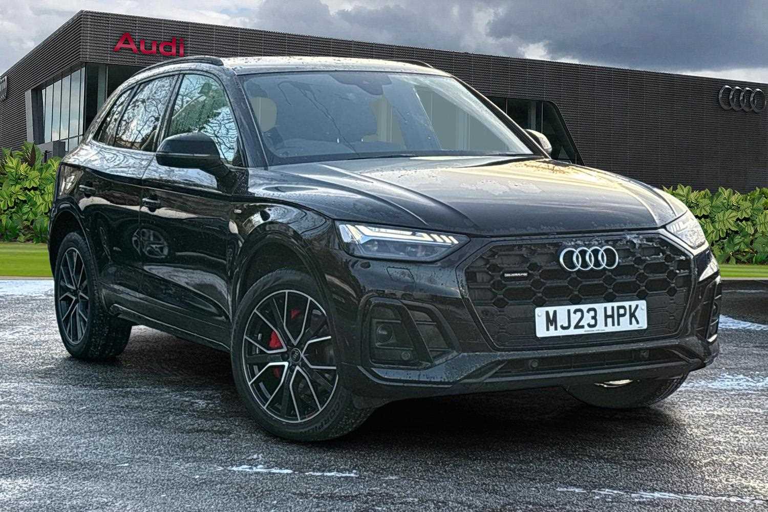 Main listing image - Audi Q5