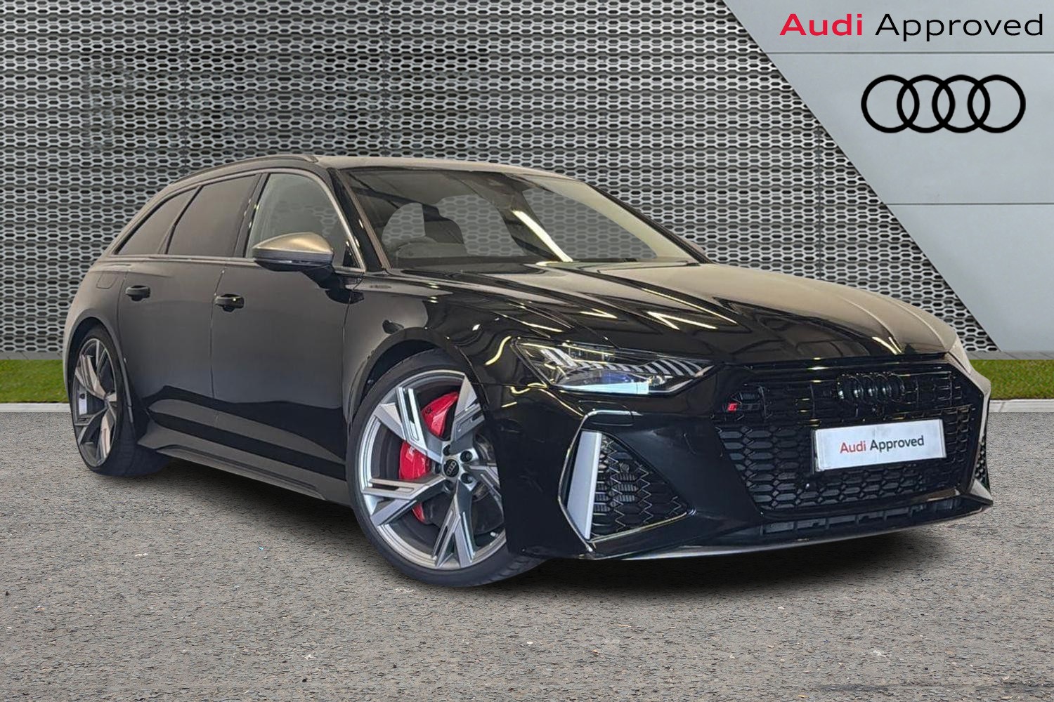 Main listing image - Audi RS6