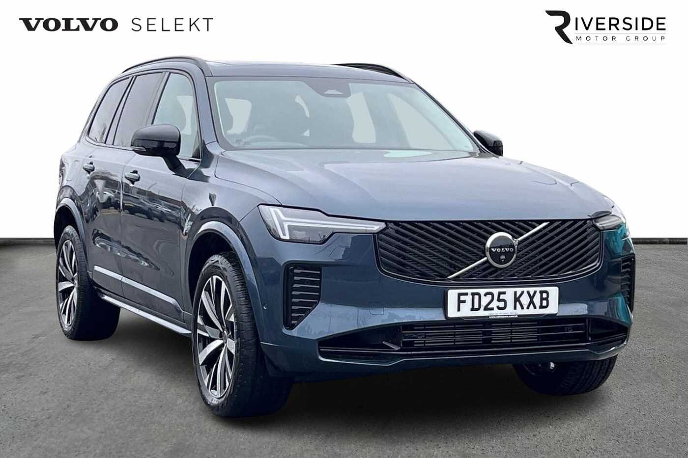 Main listing image - Volvo XC90