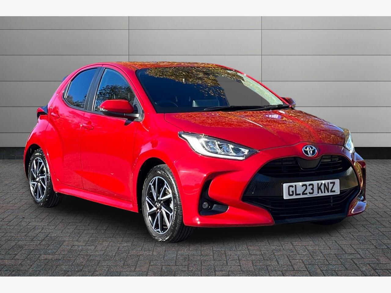 Main listing image - Toyota Yaris