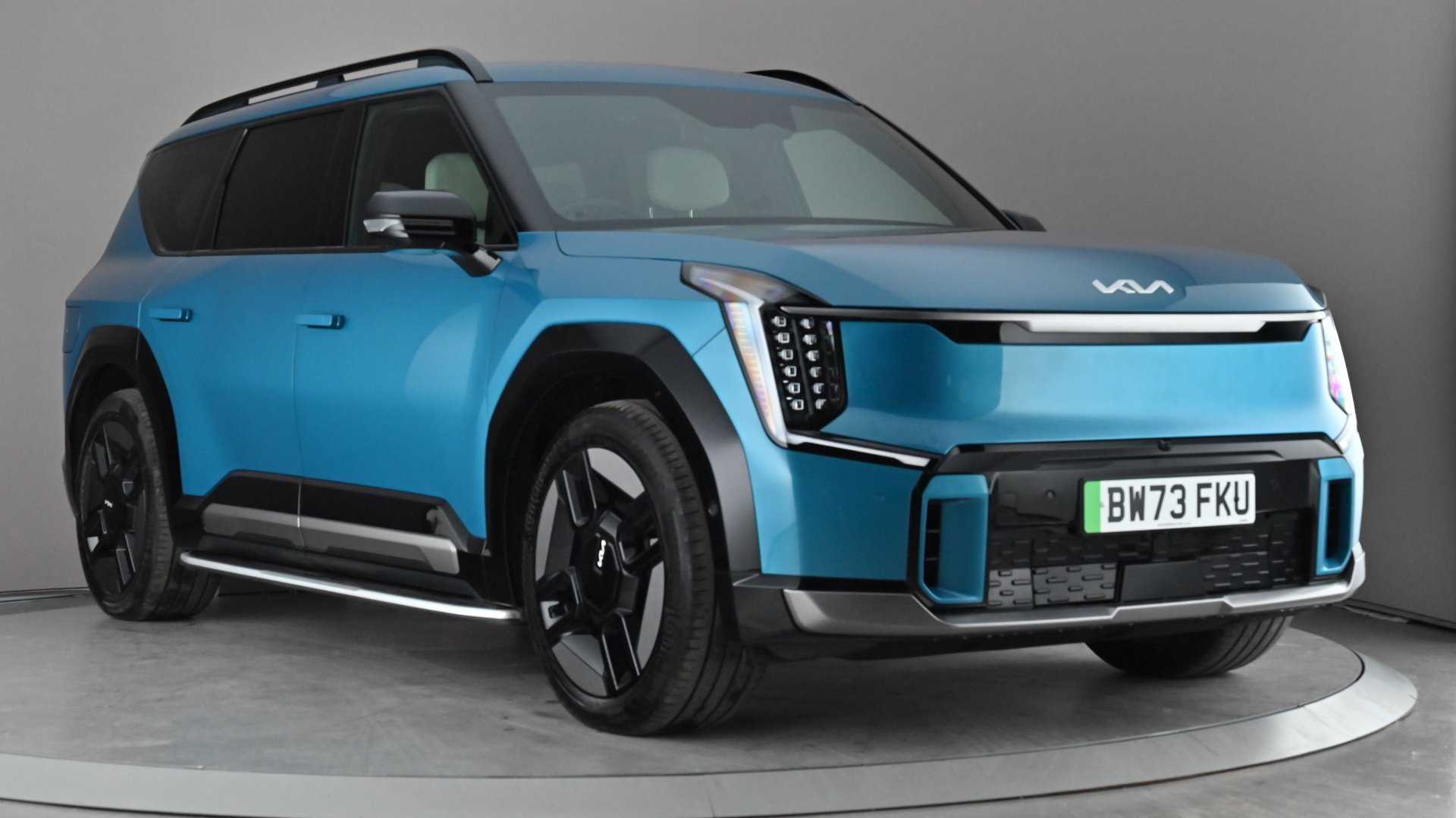 Main listing image - Kia EV9