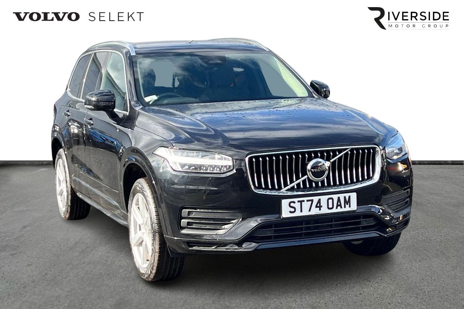 Main listing image - Volvo XC90