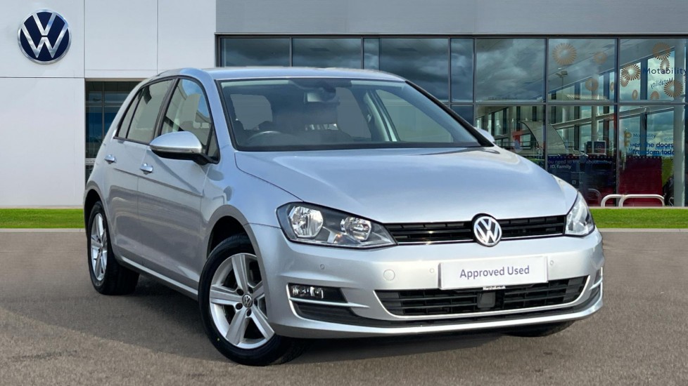 Main listing image - Volkswagen Golf