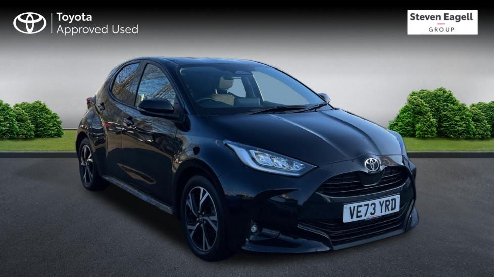 Main listing image - Toyota Yaris