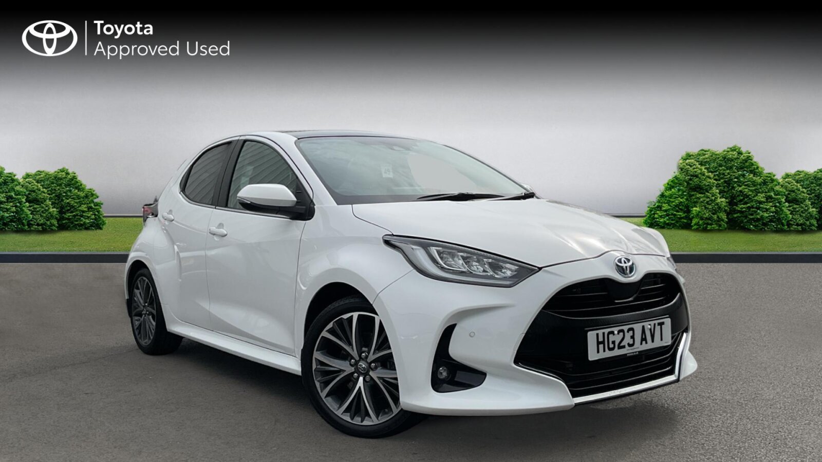 Main listing image - Toyota Yaris