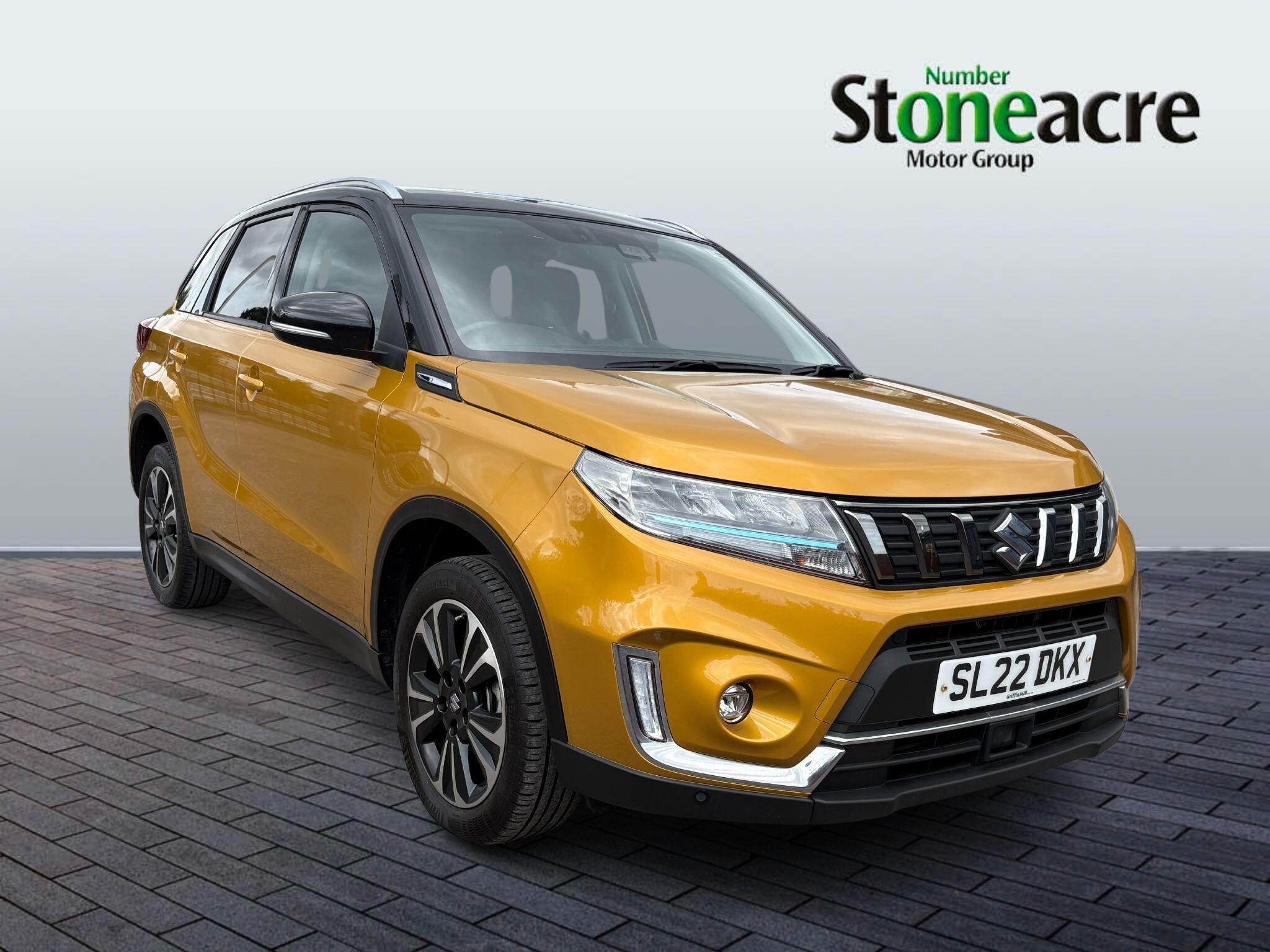 Main listing image - Suzuki Vitara