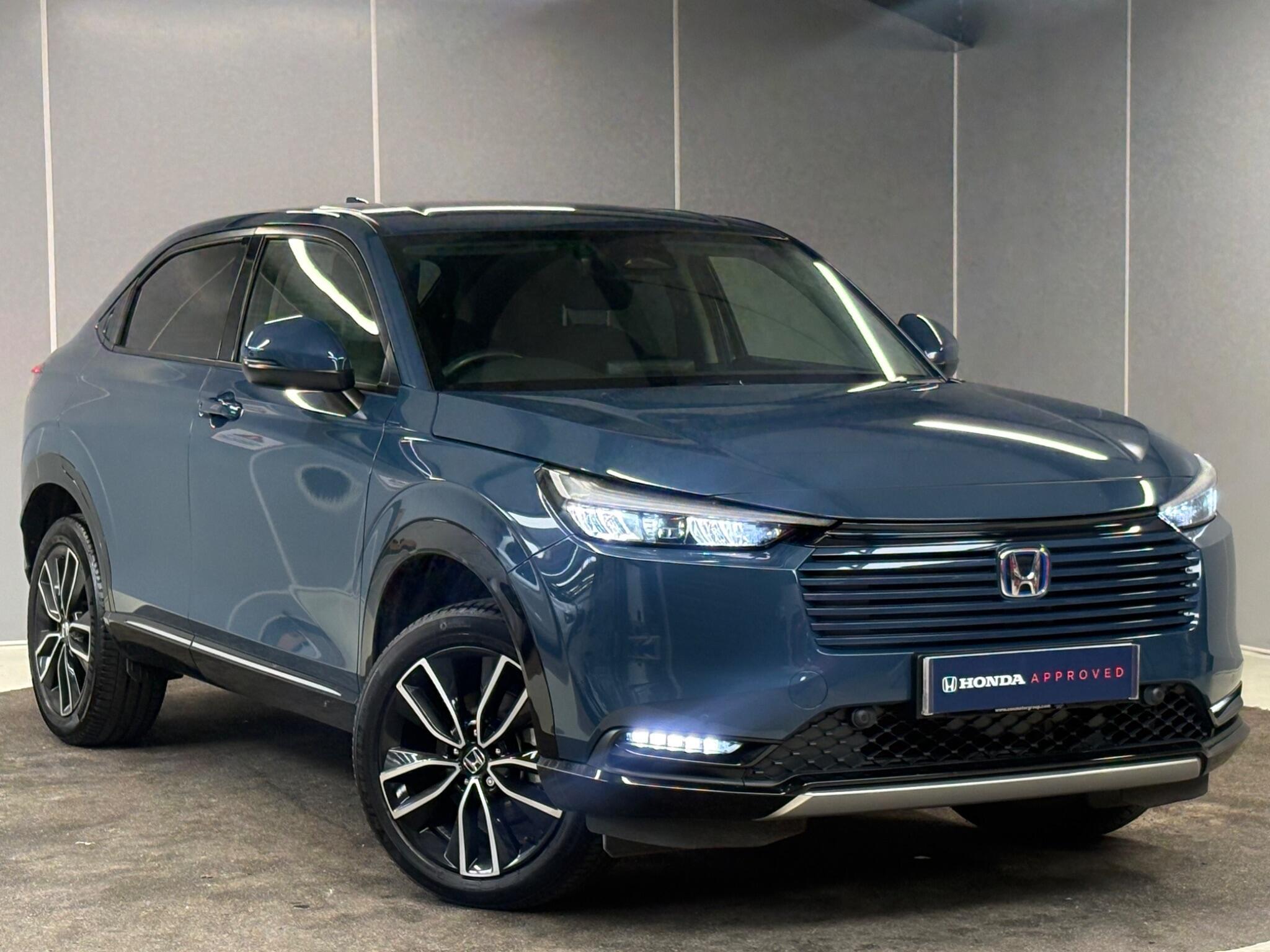 Main listing image - Honda HR-V