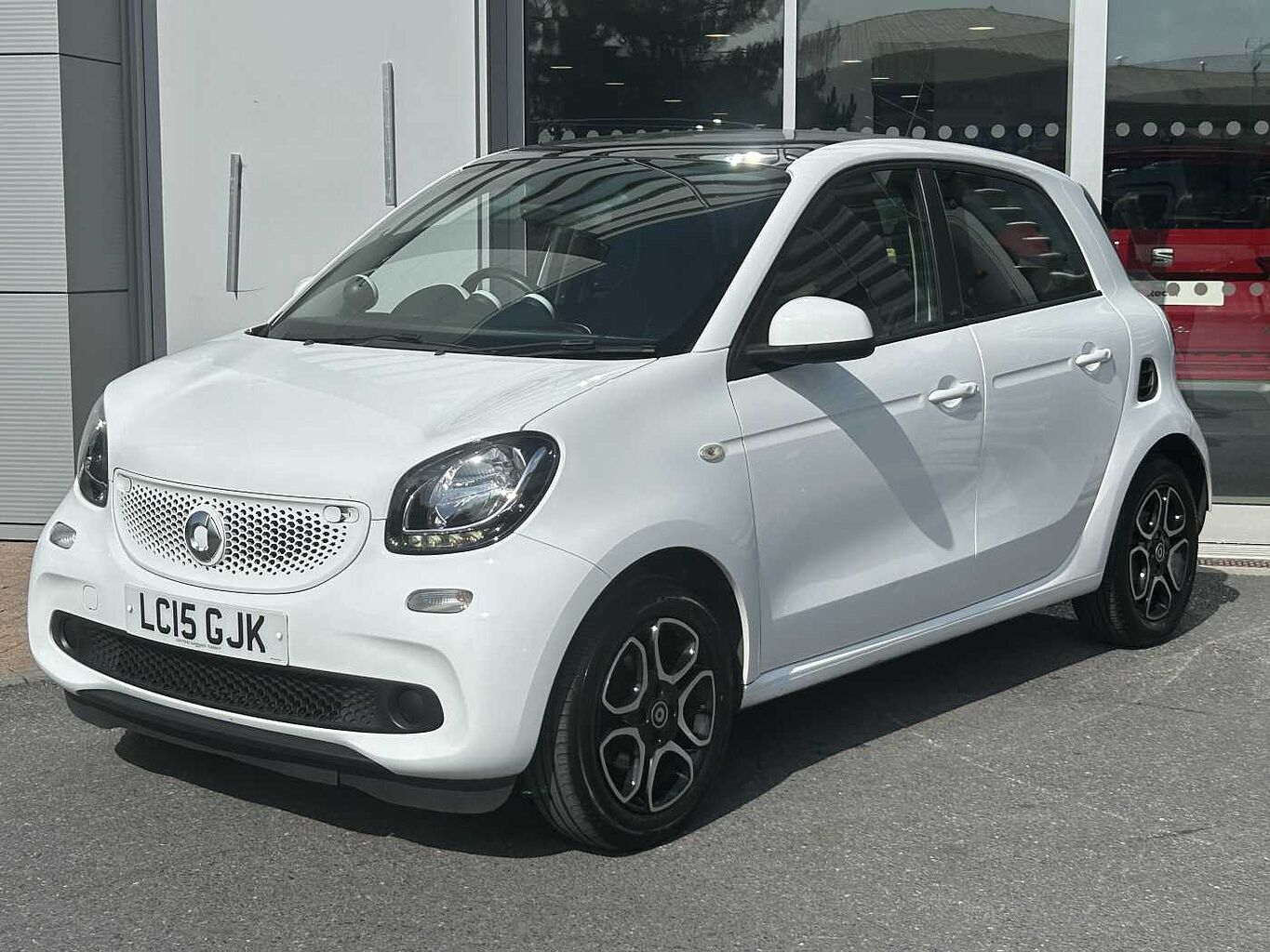 Main listing image - Smart Forfour
