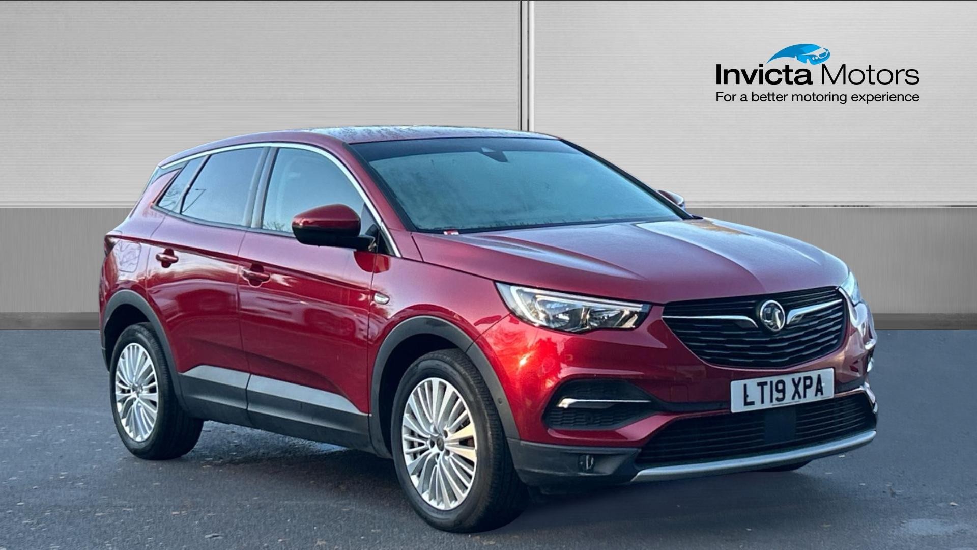 Main listing image - Vauxhall Grandland X