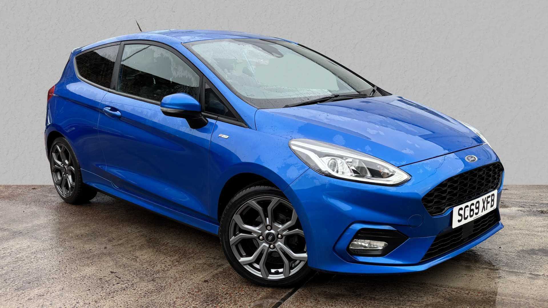 Main listing image - Ford Fiesta