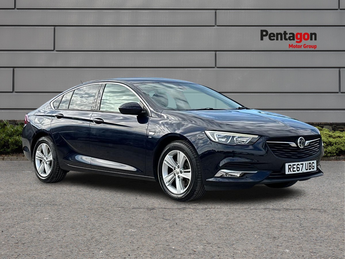 Main listing image - Vauxhall Insignia