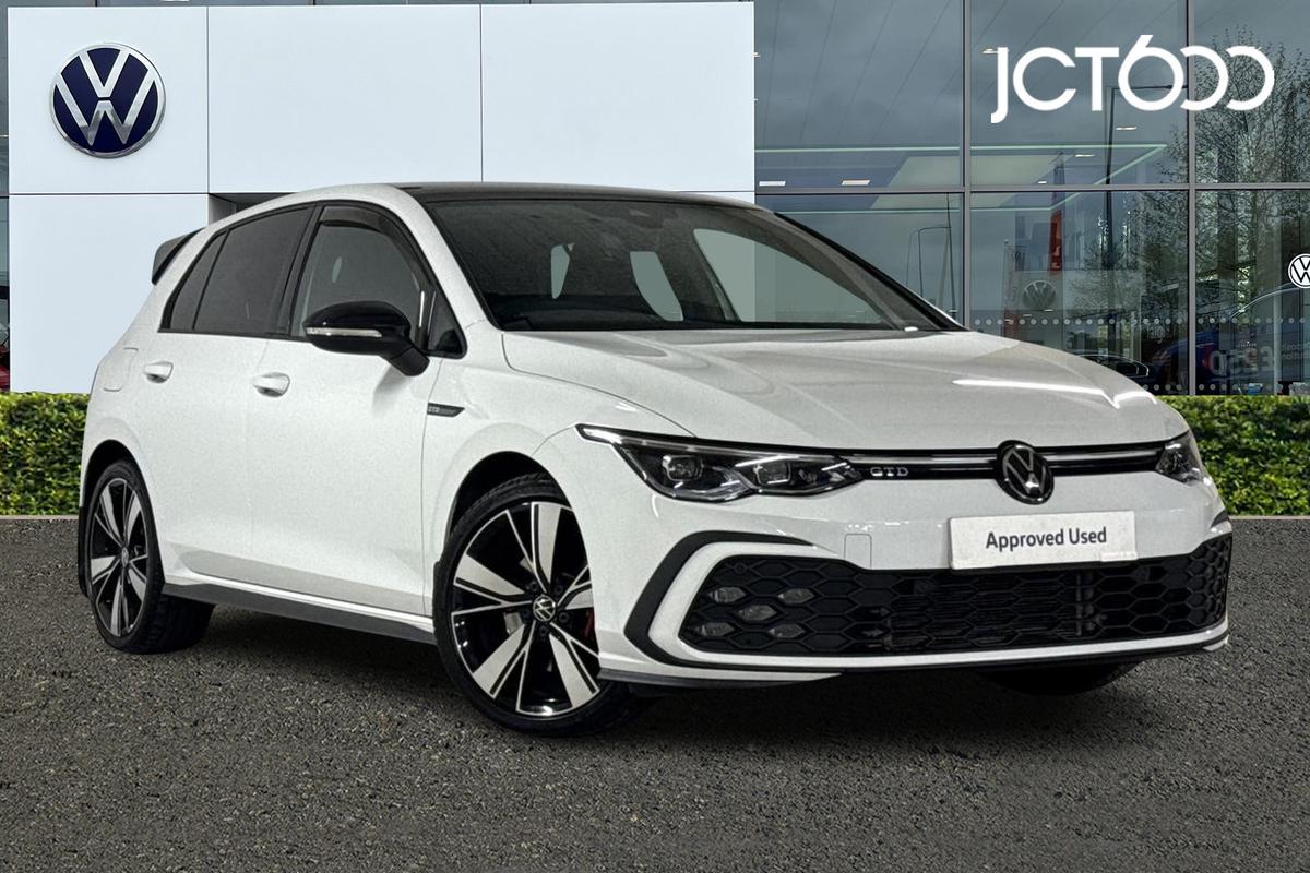 Main listing image - Volkswagen Golf