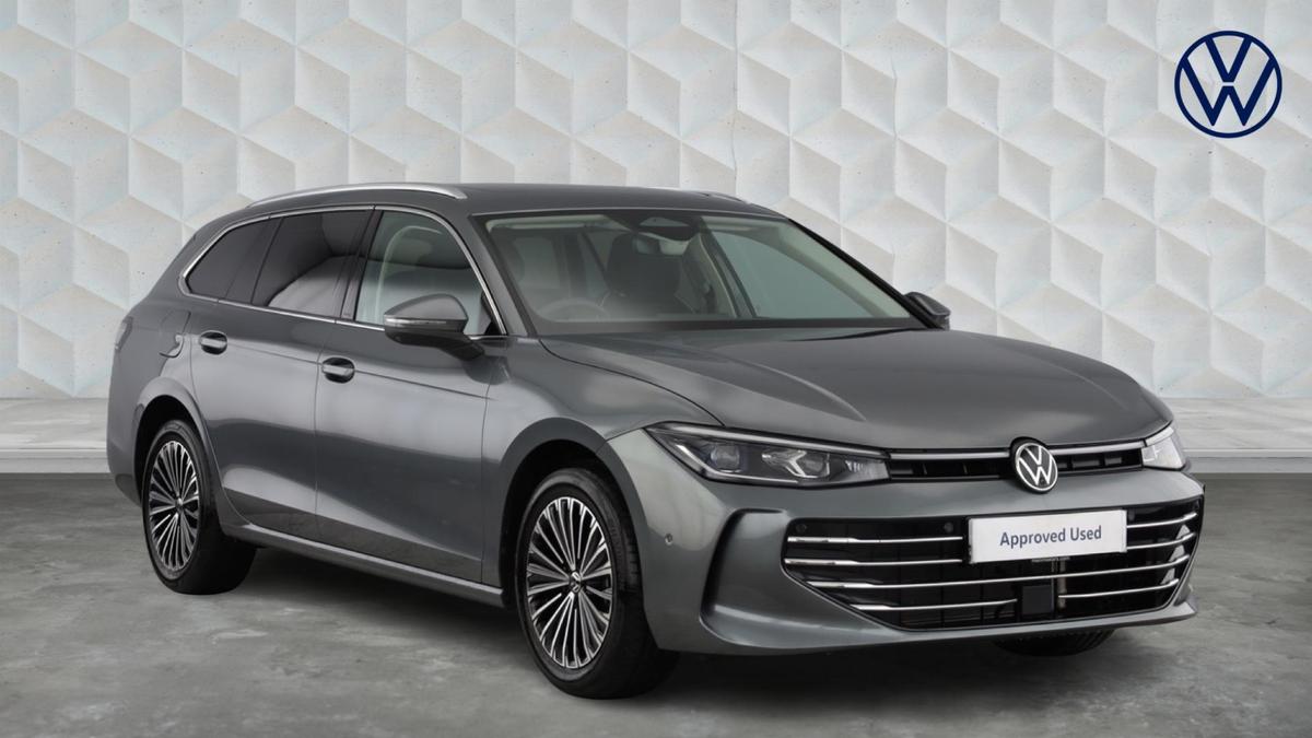 Main listing image - Volkswagen Passat Estate