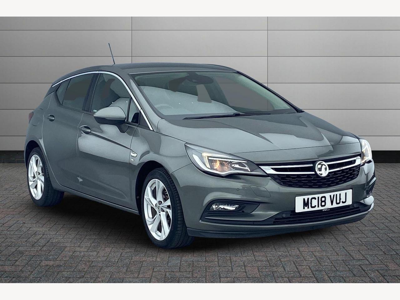 Main listing image - Vauxhall Astra