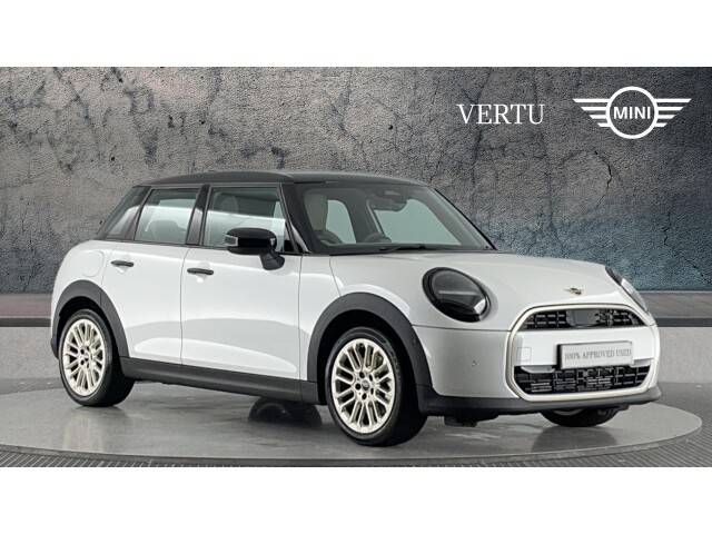 Main listing image - MINI Hatchback 5dr