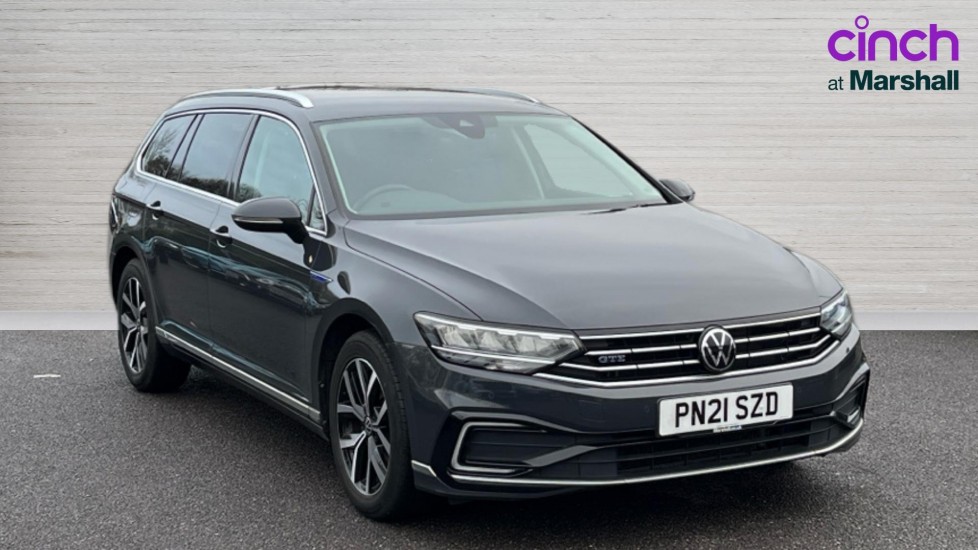 Main listing image - Volkswagen Passat GTE