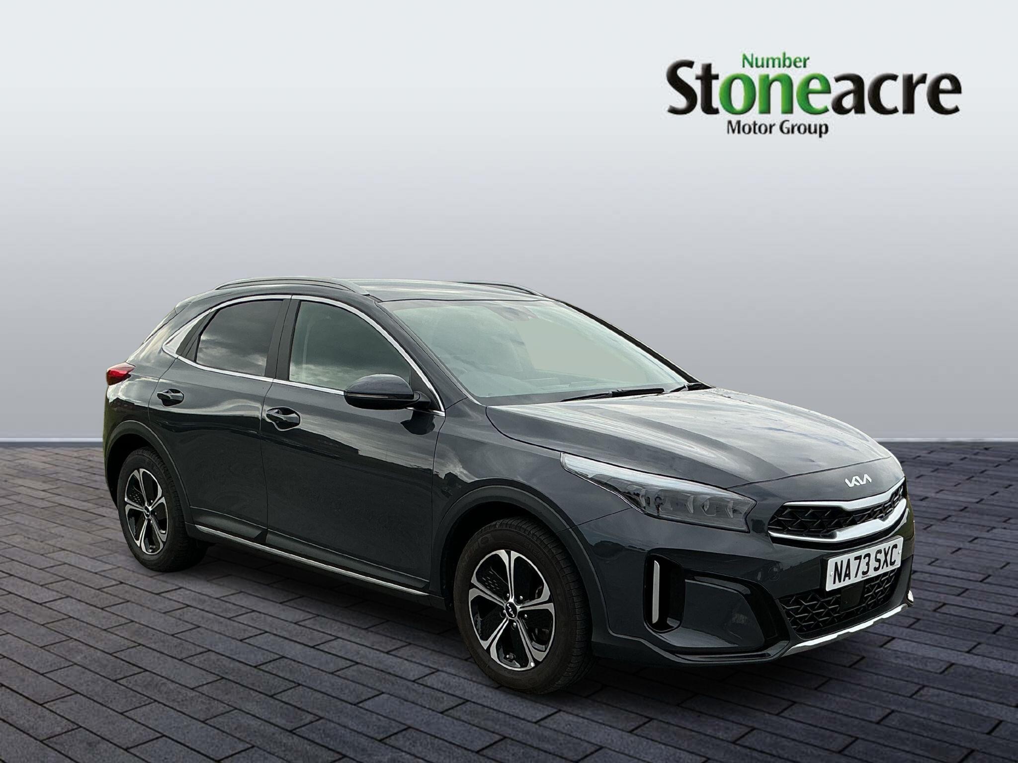 Main listing image - Kia XCeed
