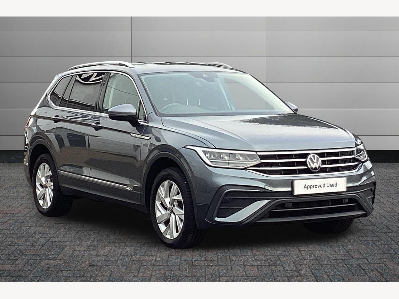 Main listing image - Volkswagen Tiguan Allspace